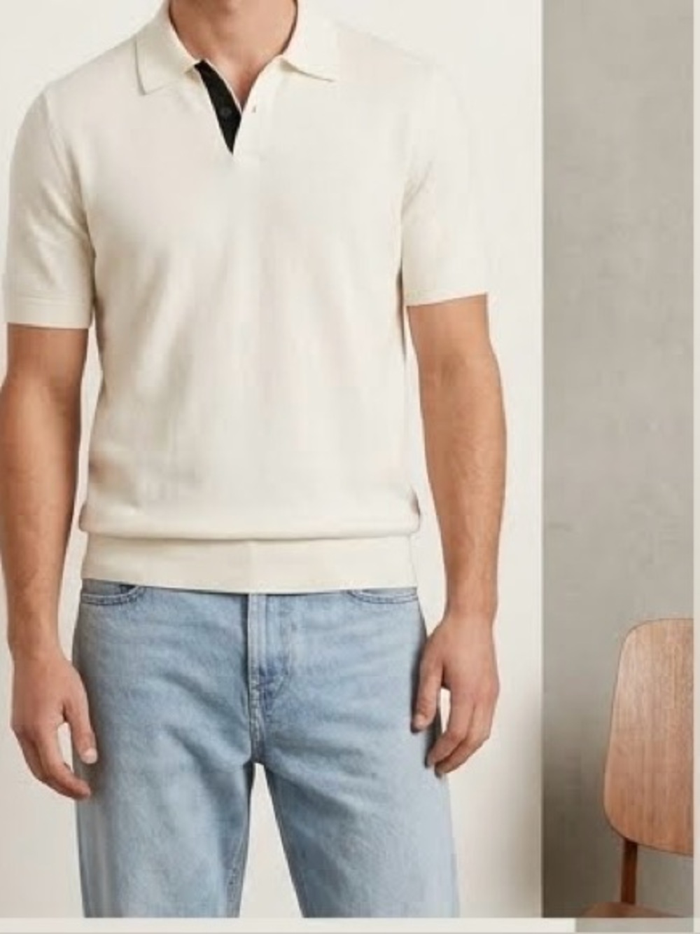 Theory Men's Cream V-Neck Short-Sleeve Knit Polo Shirt Size M